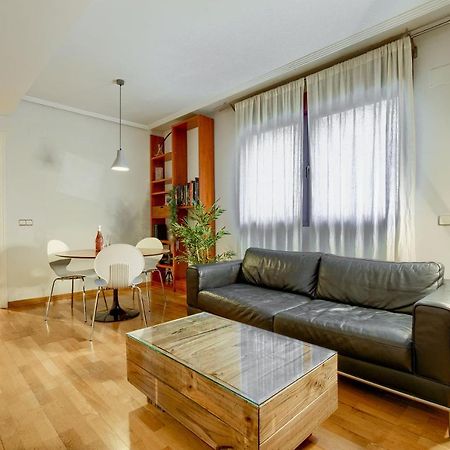 Apartamento En Chamberi Con Piscina - Lovely Apartment In The City Center With Swimming Pool Мадрид Екстериор снимка