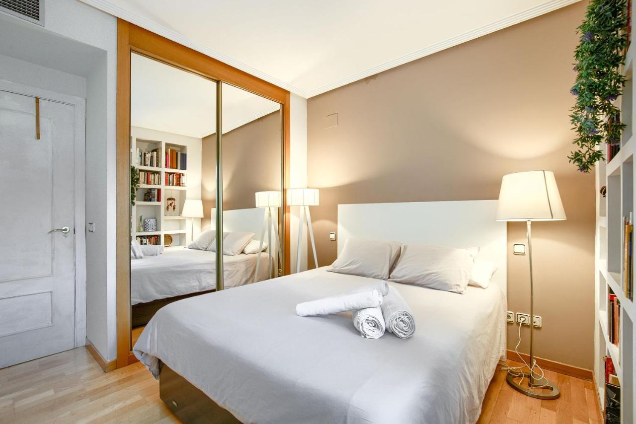 Apartamento En Chamberi Con Piscina - Lovely Apartment In The City Center With Swimming Pool Мадрид Екстериор снимка