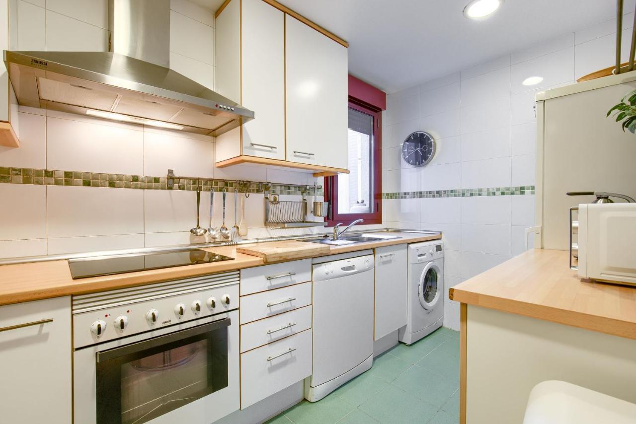 Apartamento En Chamberi Con Piscina - Lovely Apartment In The City Center With Swimming Pool Мадрид Екстериор снимка